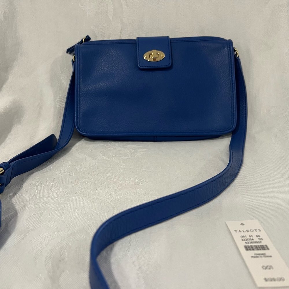 Talbots bright blue leather shoulder bag. Inside zipper pocket, gold hardware